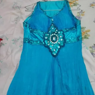 ماکسی محلی مجلسی آبی