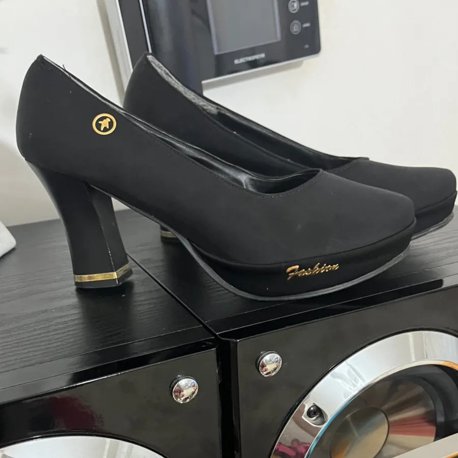 کفش مجلسی