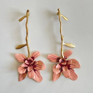 گوشواره گلی