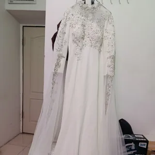 لباس بله برون