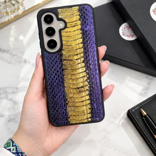 قاب موبایل چرم مار