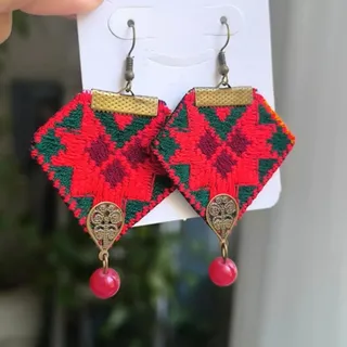 گوشواره سوزندوزی