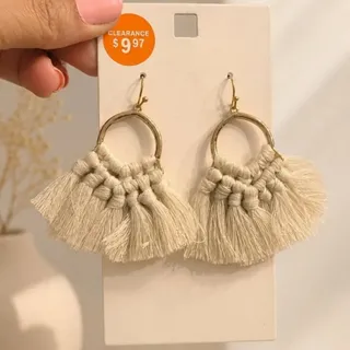 گوشواره مکرومه