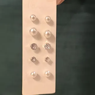 پک گوشواره میخی 5 جفتی