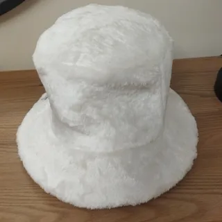 کلاه باکت