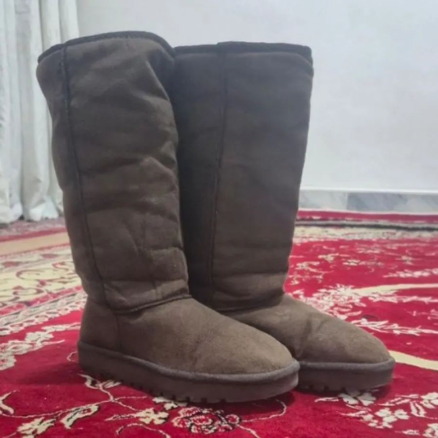 کفش اسکیچرز