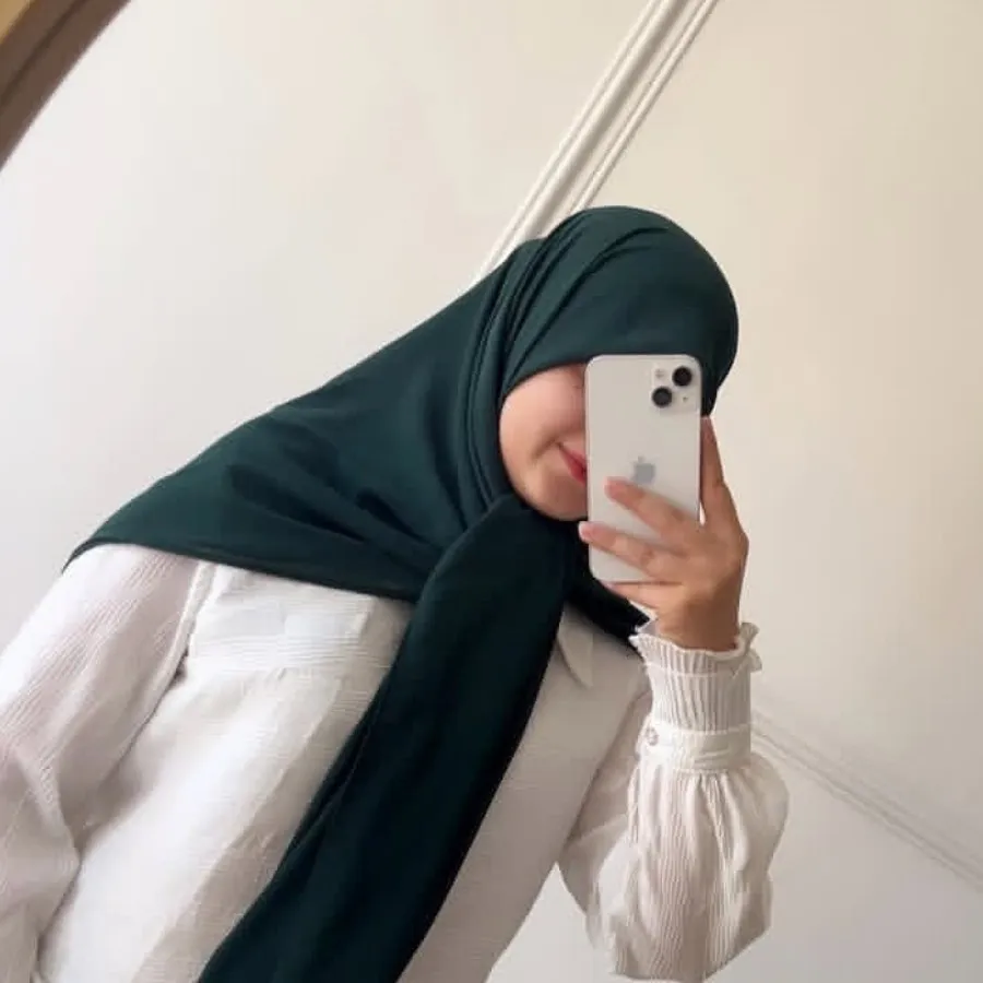 روسری کرپ حریر نخ