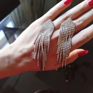گوشواره نگین دار