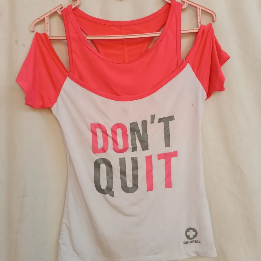 ست لباس ورزشی