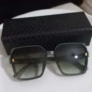 عینک آفتابی