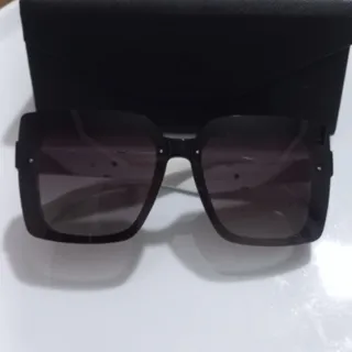 عینک آفتابی
