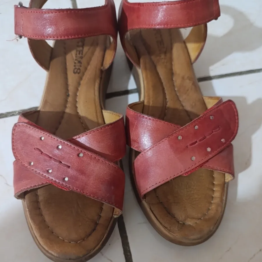 کفش چرم طبی