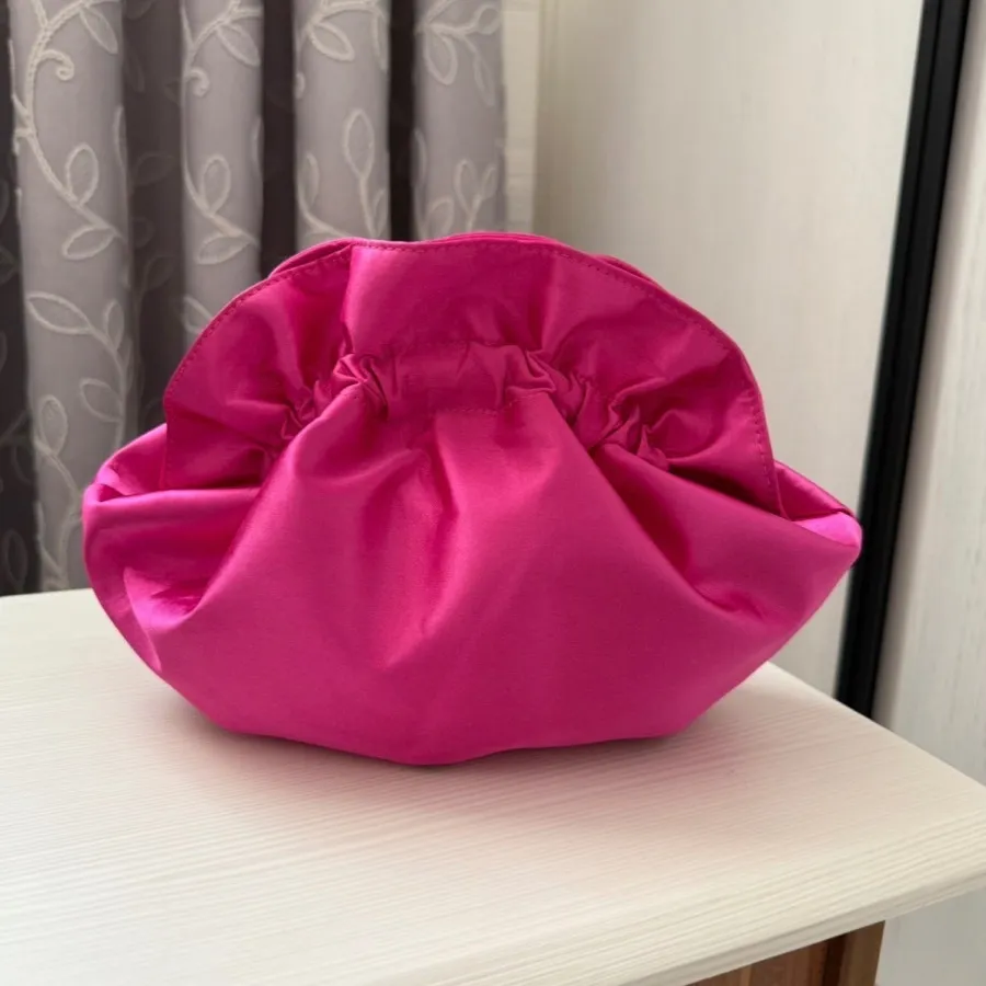 کیف ساتن سرخابی