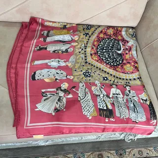 روسری ابریشم