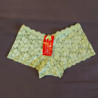 تعدادی شورت