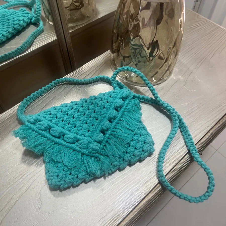 کیف مکرومه فیروزه ای