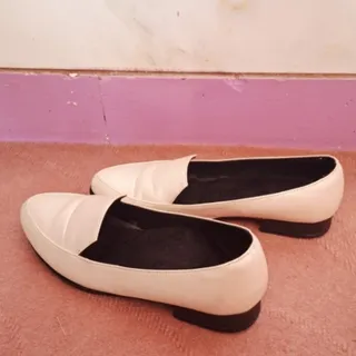 کفش کالج زنانه