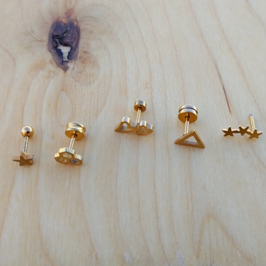 پکیج 5 عددی گوشواره طلایی
