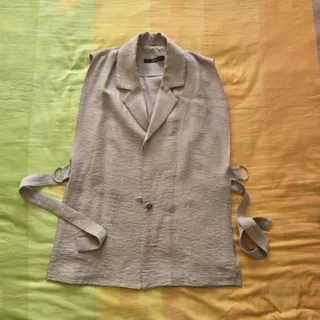 وست ( رولباسی)