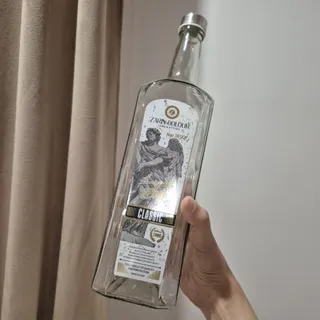 بطری آب بزرگ