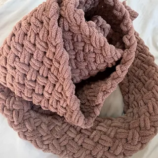 شال گردن نسکافه ای