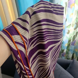 روسری قواره دار بزرگ