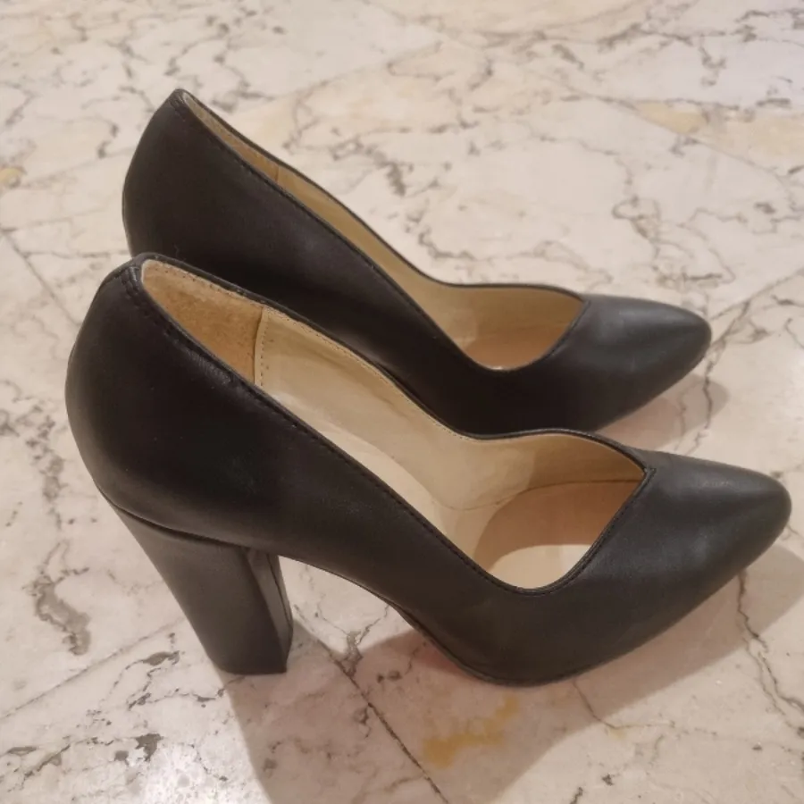 کفش زنانه پاشنه بلند