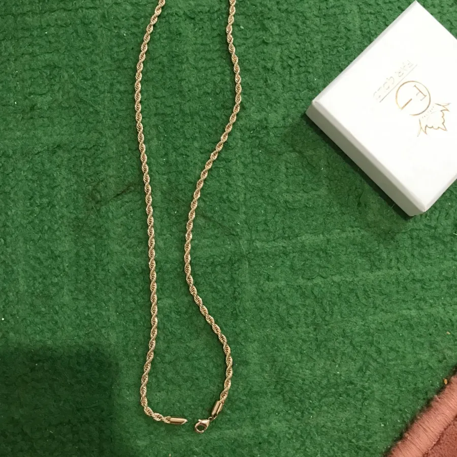 گردنبند نو و شیک