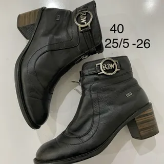 بوت چرم برند r&w