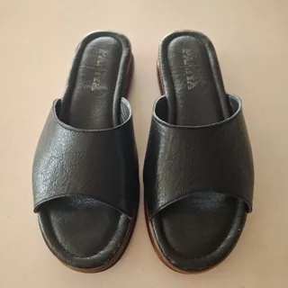 صندل چرم کف چوبی