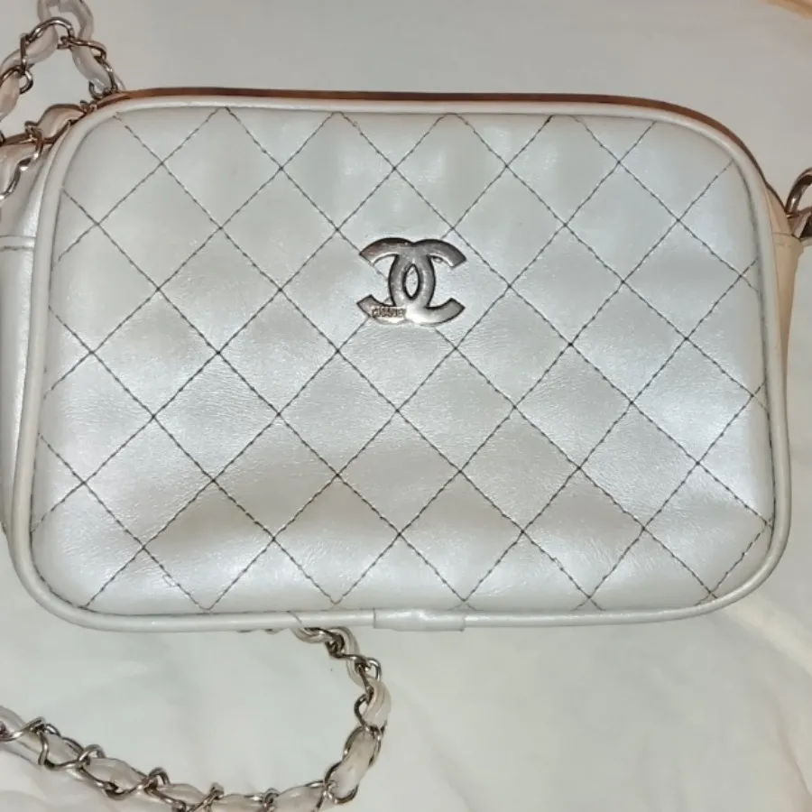 کیف دوشی chanel