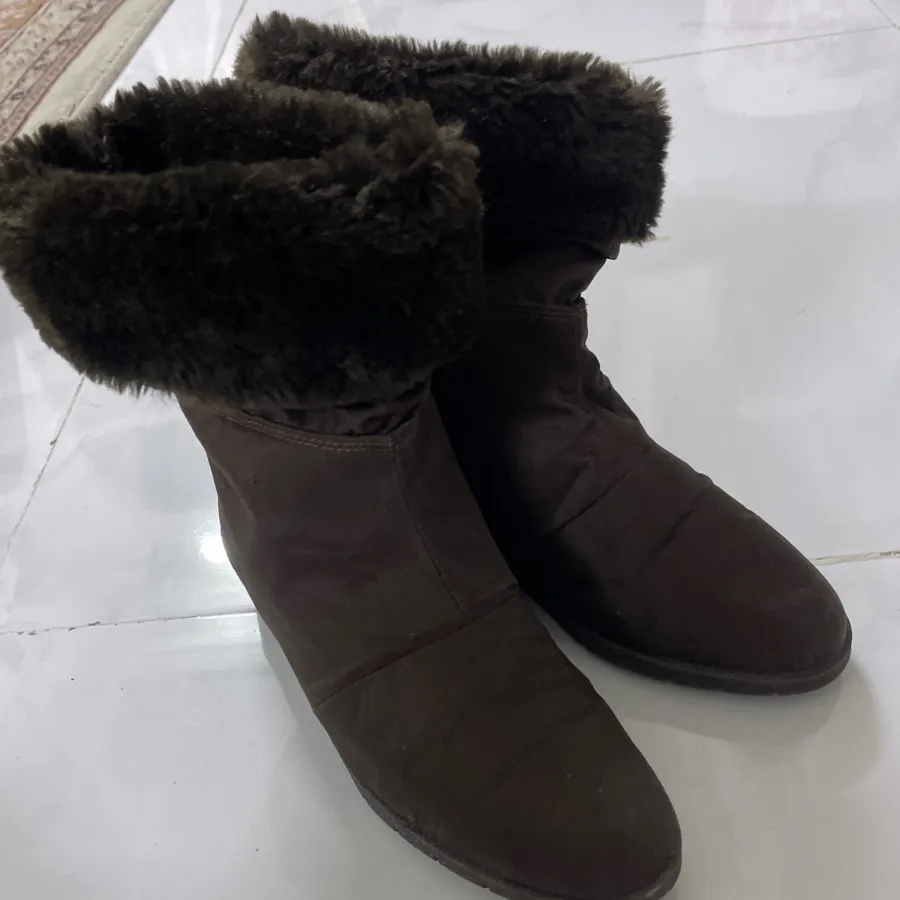 نیم بوت وارداتی