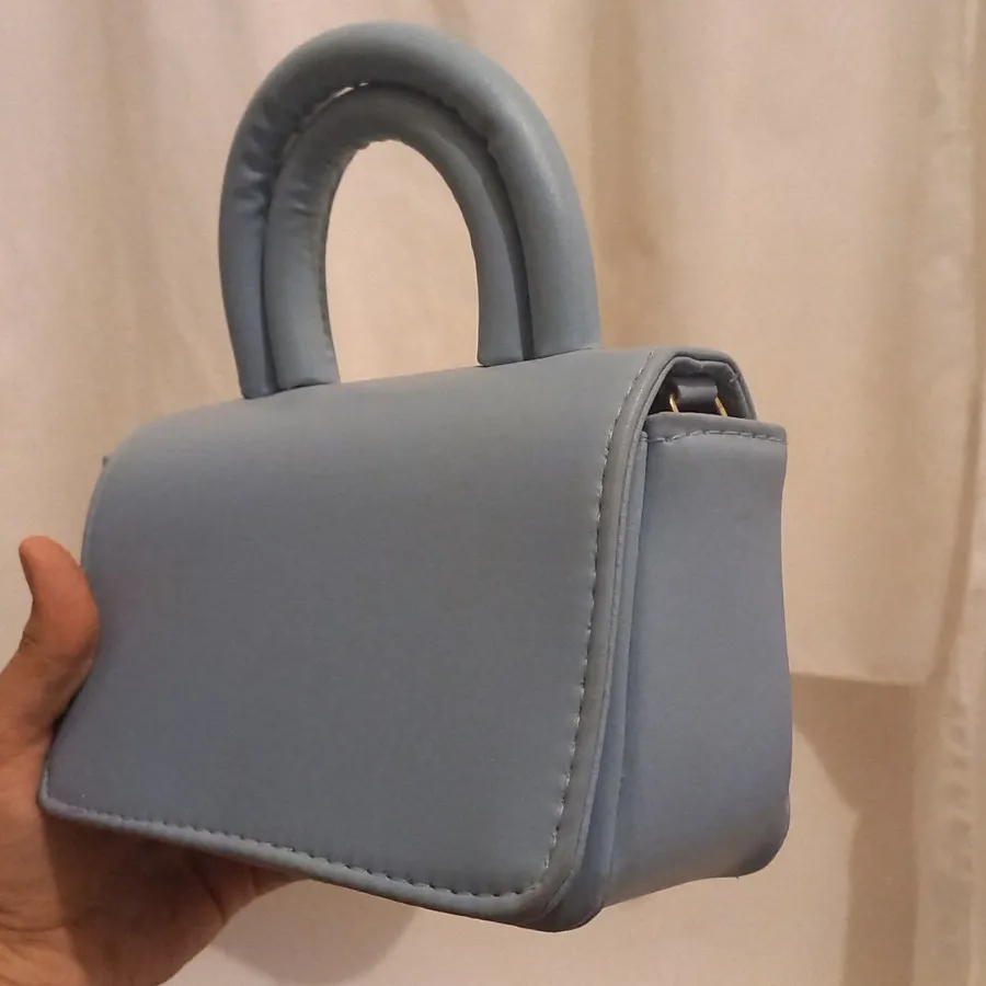 کیف دستی آبی