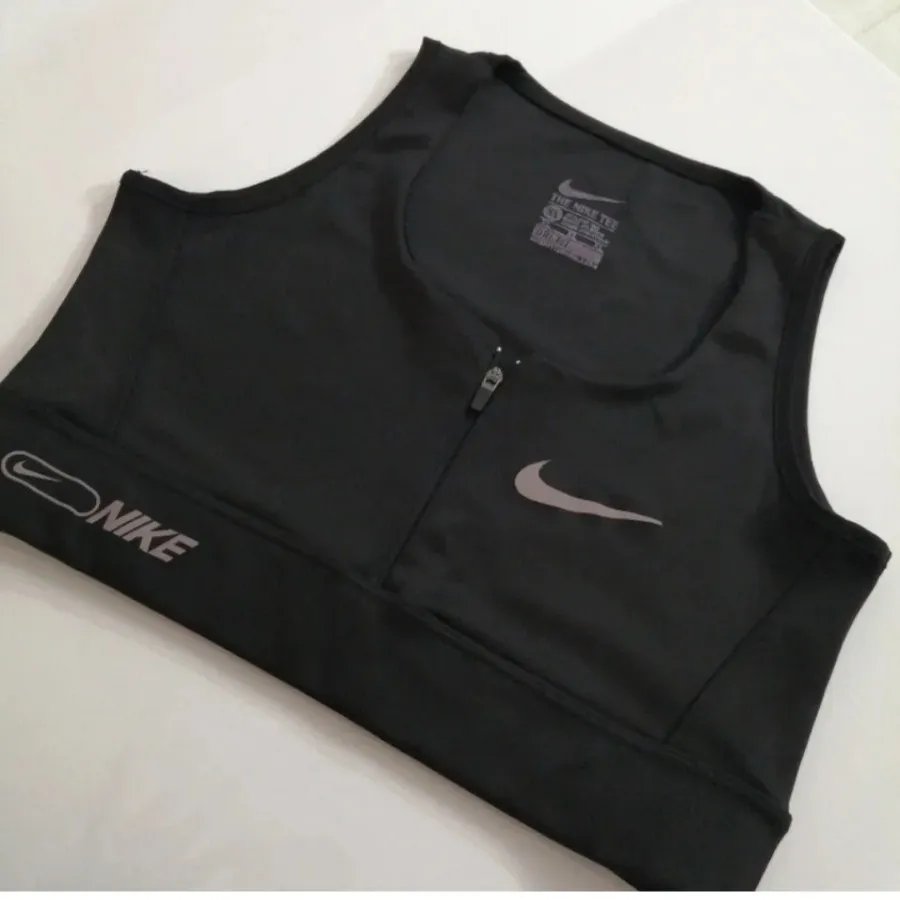 نیم تنه ورزشی nike