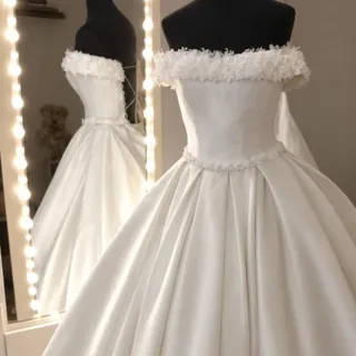 لباس عروس ساتن سفید