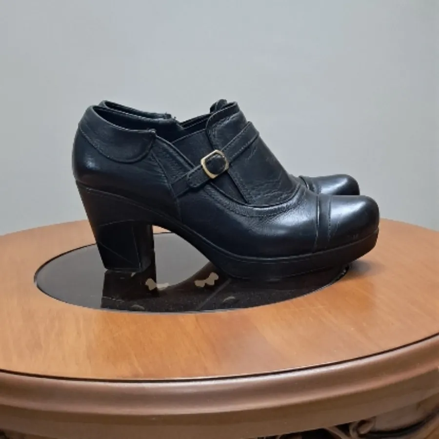 کفش چرم طبی زنانه