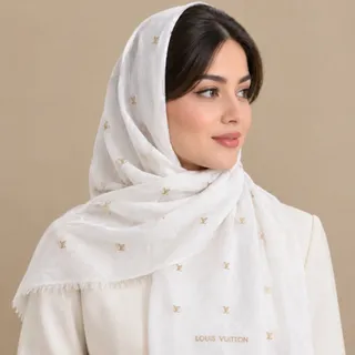 روسری سفید طلایی
