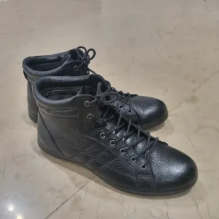 نیم بوت