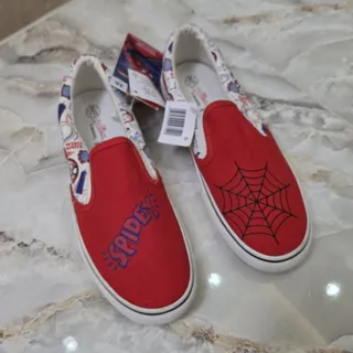 کفش مرد عنکبوتی سایز 36
