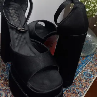 کفش فشن مشکی سایز 40
