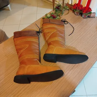 چکمه بلند