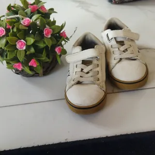 کفش اسپرت بچگانه