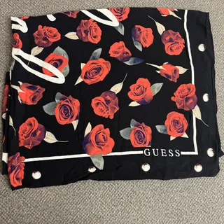 روسری برند guess