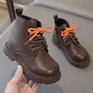 بوت بچگانه
