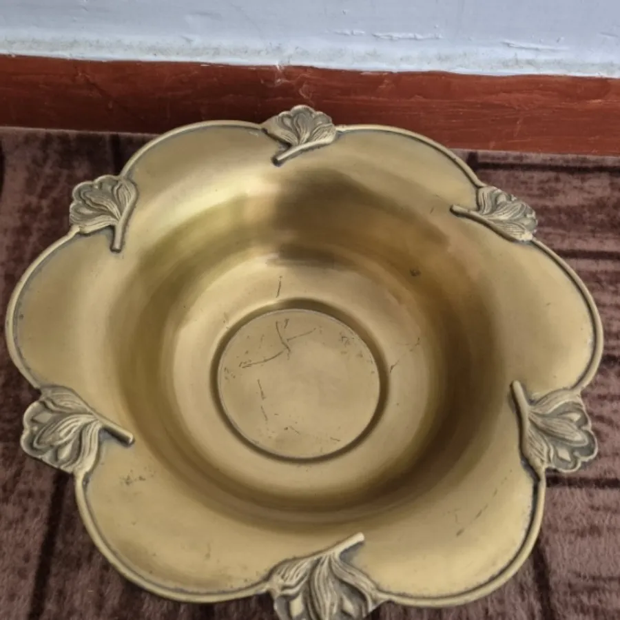 میوه خوری برنجی