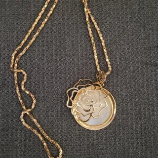 گردنبند بلند زنانه