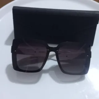عینک آفتابی