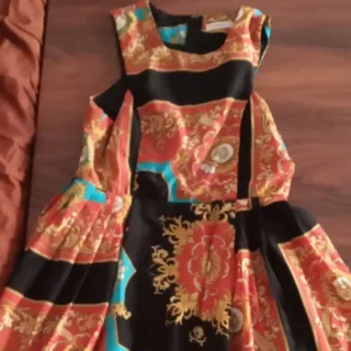پیراهن دخترانه