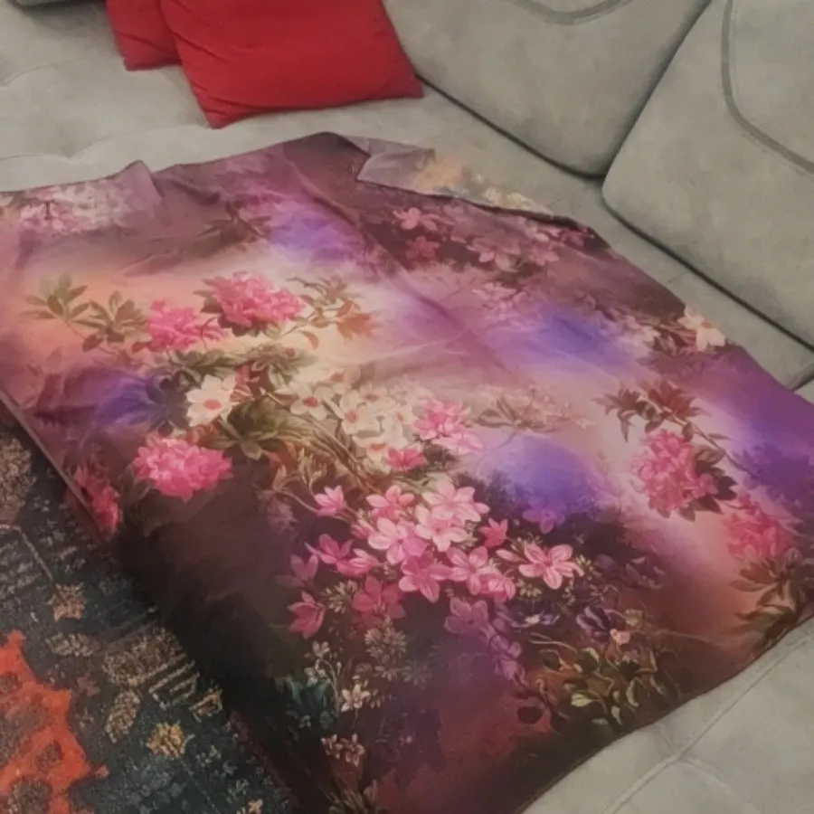 روسری ساتن قواره بزرگ