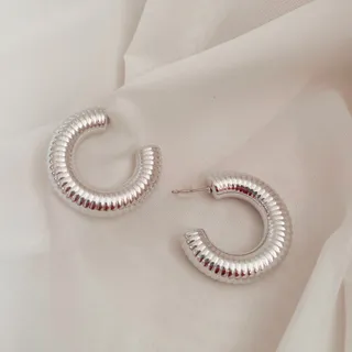 گوشواره حلقه‌ای